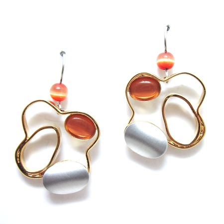 Crono Design Two-tone Earrings w/Orange Catsite - Click Image to Close